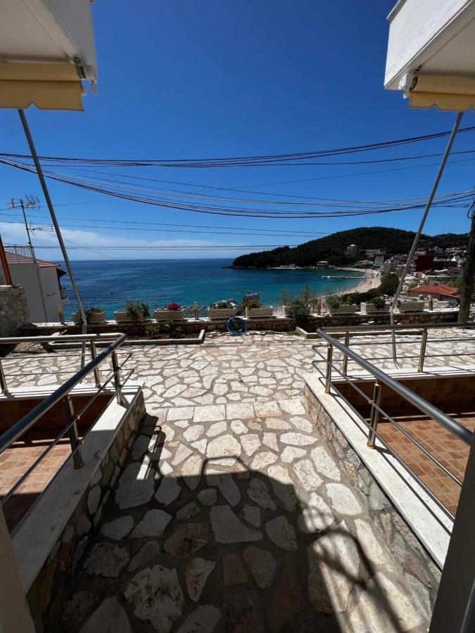 Fane'S Apartments Himare Bagian luar foto