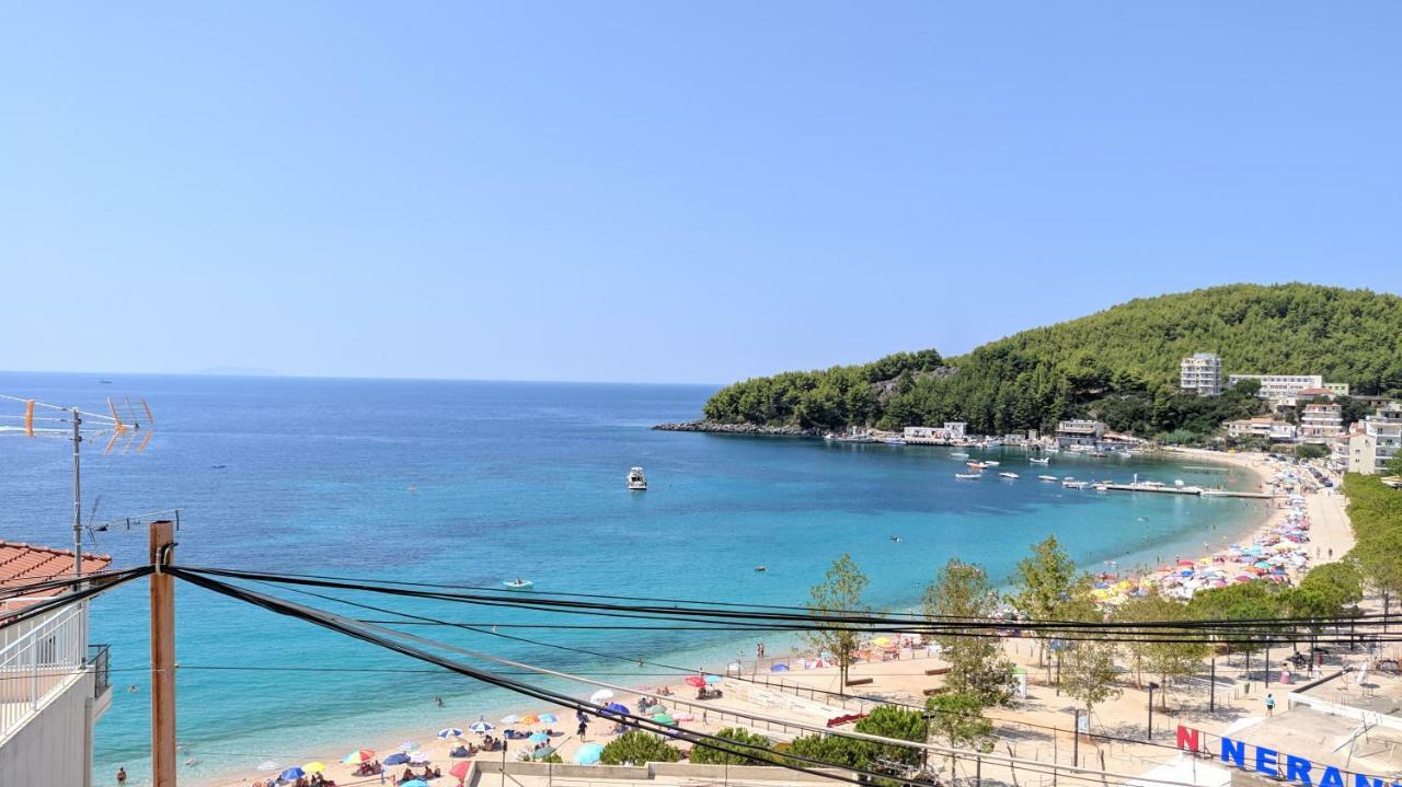 Fane'S Apartments Himare Bagian luar foto